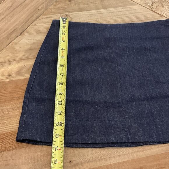 Tuckernuck Navy Denim Taryn Mini Skirt XS Straight Silhouette Preppy Coastal NEW - Picture 9 of 10